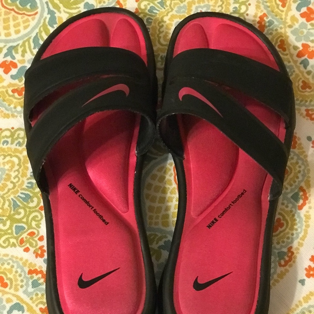 Nike slides  in great shape